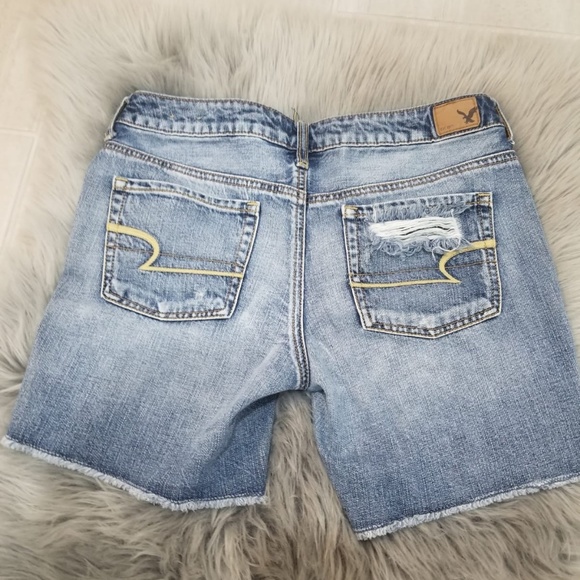 American eagle , Women's Short's , size 2. - Picture 2 of 5